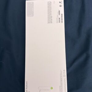 Apple Magic Keyboard in White Box